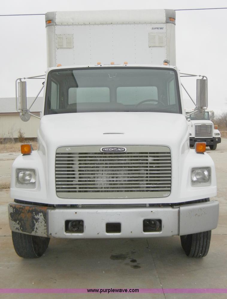 image for item A3323 2000 Freightliner FL70 box truck