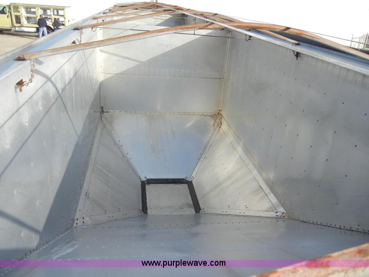 image for item A3350 2003 Timpte Super Hopper 42' grain trailer