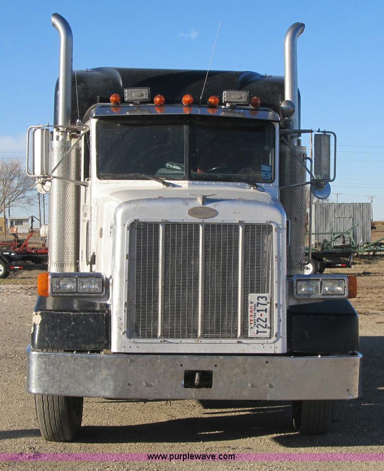 image for item A5215 1996 Peterbilt 377 semi truck