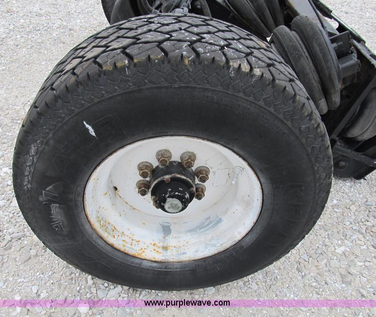 image for item B2536 Lift axle