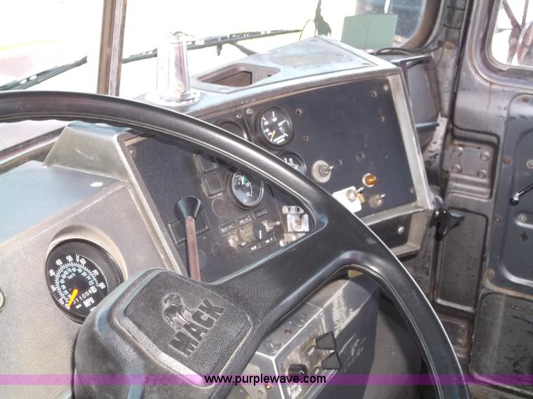 image for item B5072 1987 Mack DM600 triple axle mixer truck