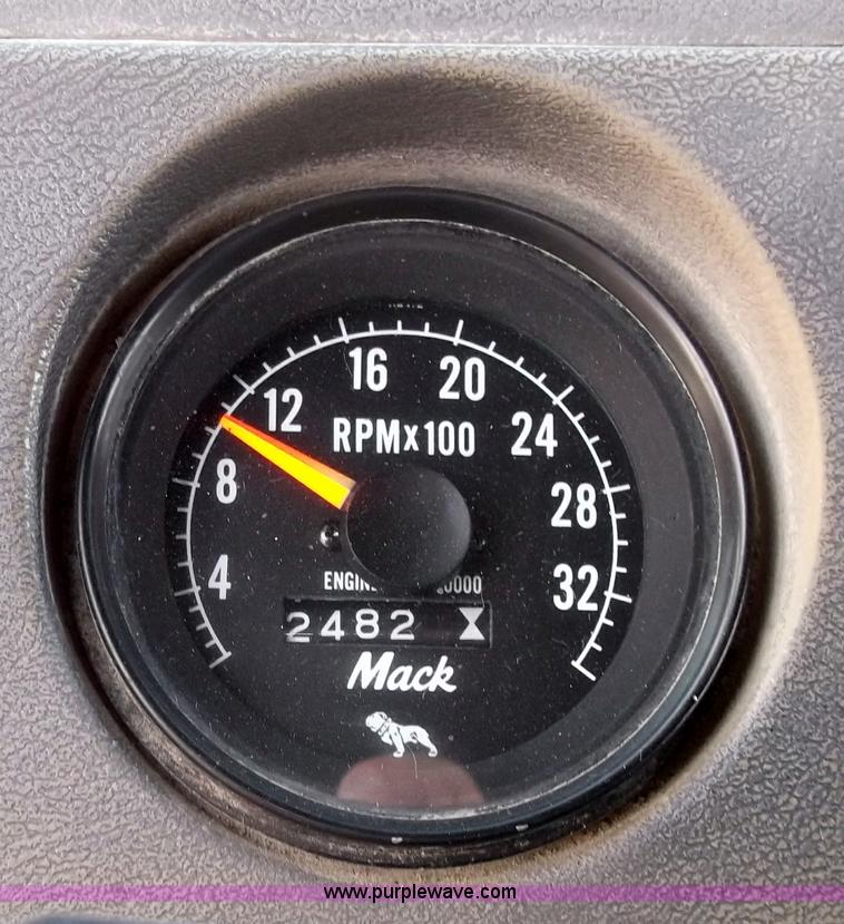 image for item B5072 1987 Mack DM600 triple axle mixer truck