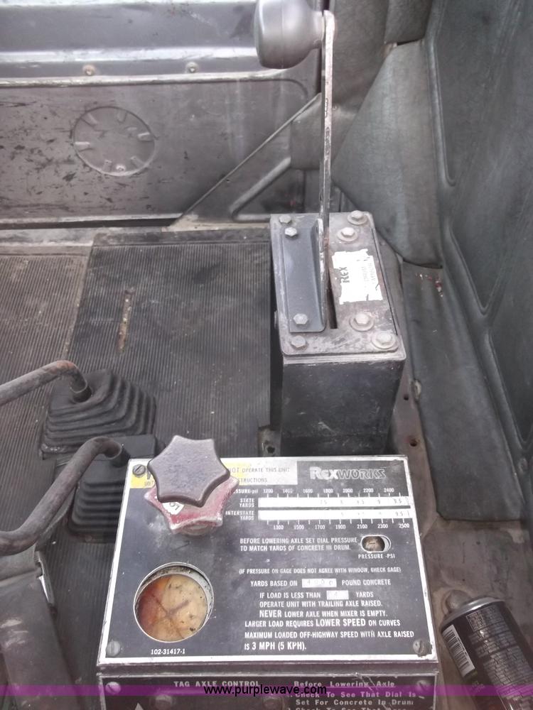 image for item B5072 1987 Mack DM600 triple axle mixer truck