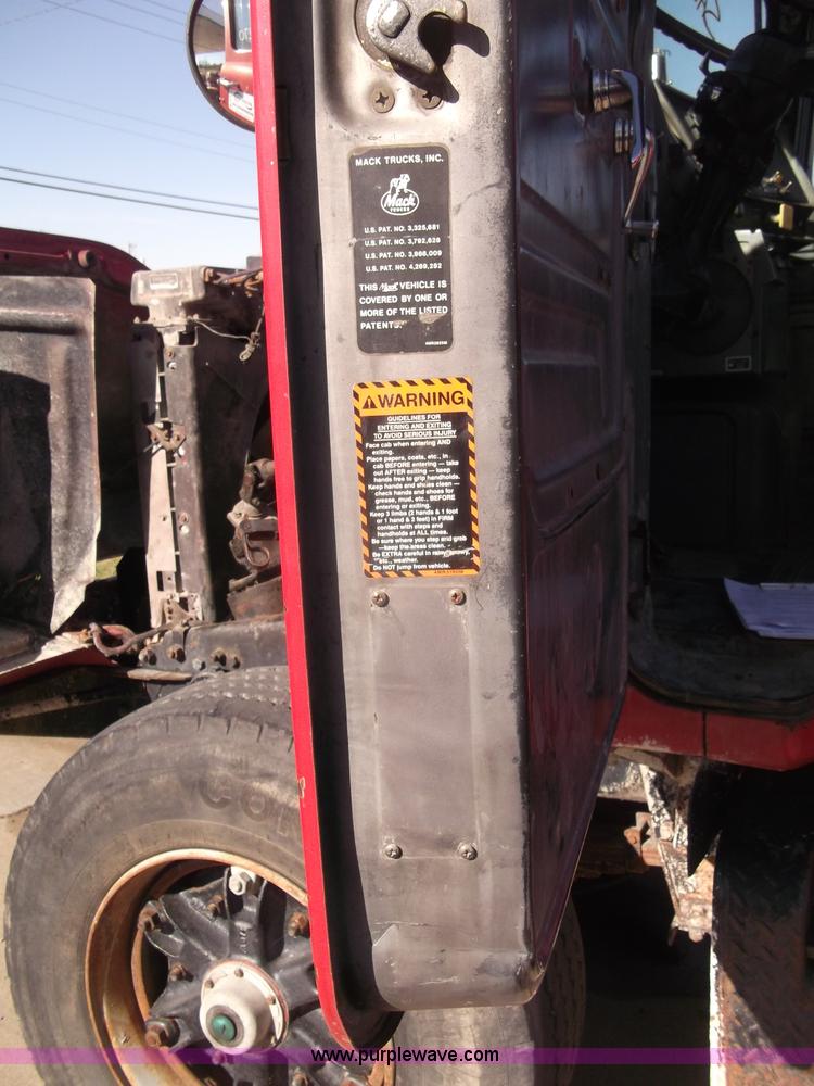 image for item B5072 1987 Mack DM600 triple axle mixer truck