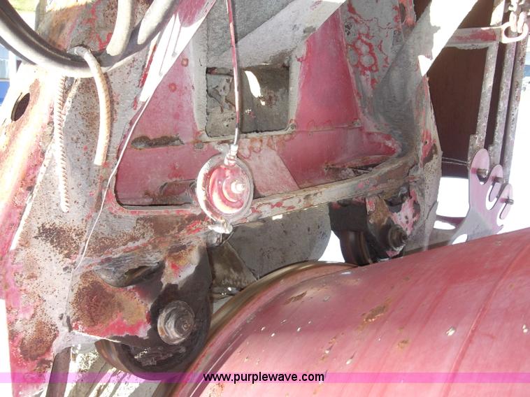 image for item B5072 1987 Mack DM600 triple axle mixer truck