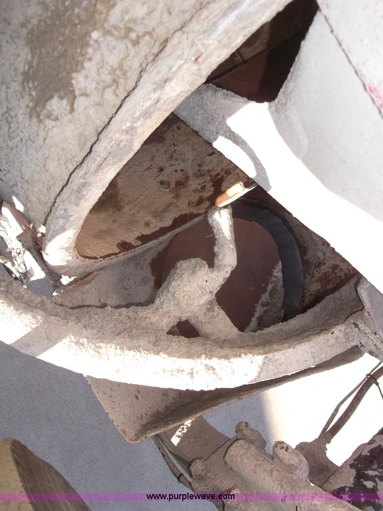 image for item B5072 1987 Mack DM600 triple axle mixer truck