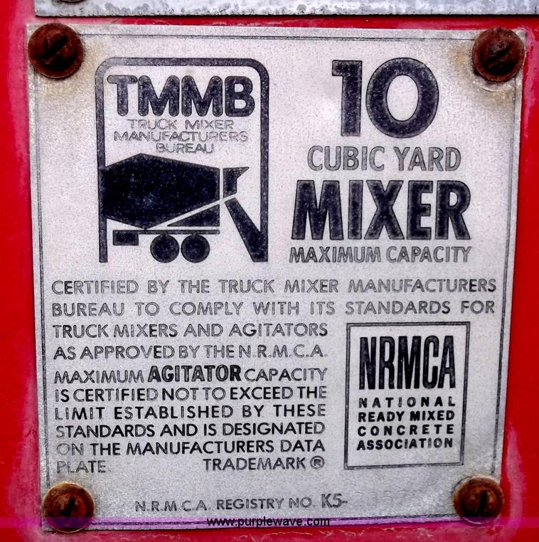 image for item B5072 1987 Mack DM600 triple axle mixer truck