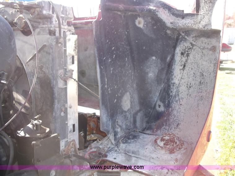 image for item B5072 1987 Mack DM600 triple axle mixer truck