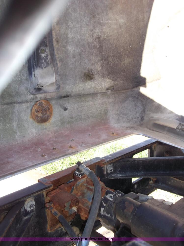 image for item B5072 1987 Mack DM600 triple axle mixer truck