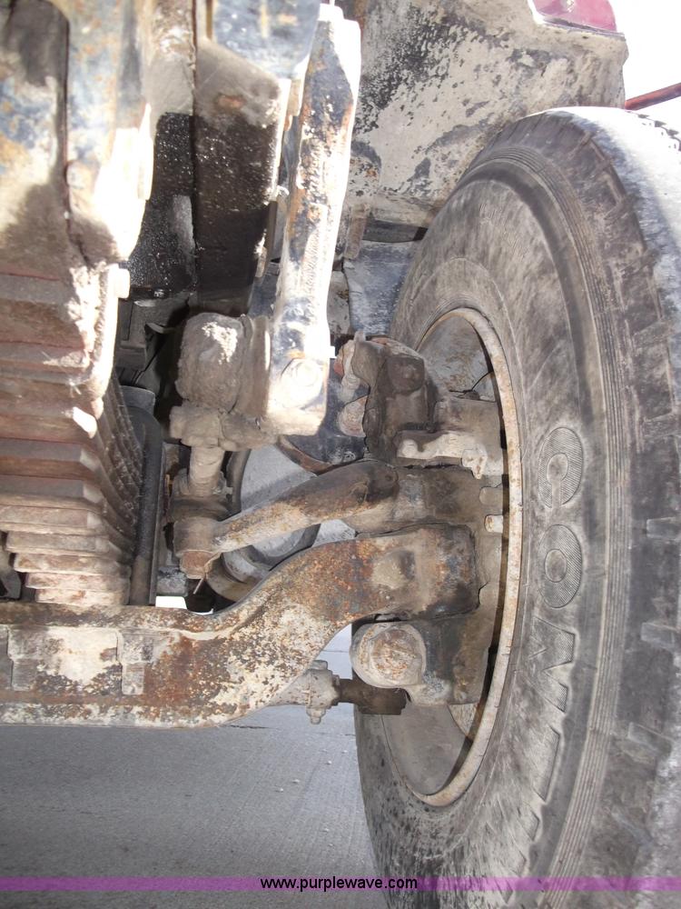 image for item B5072 1987 Mack DM600 triple axle mixer truck