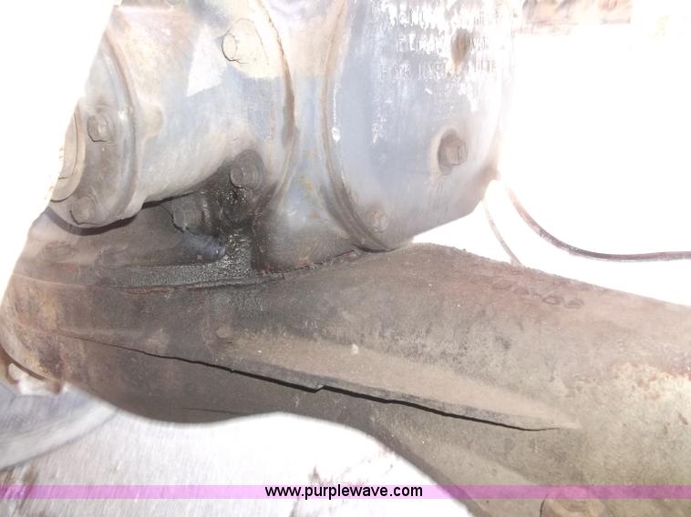 image for item B5072 1987 Mack DM600 triple axle mixer truck