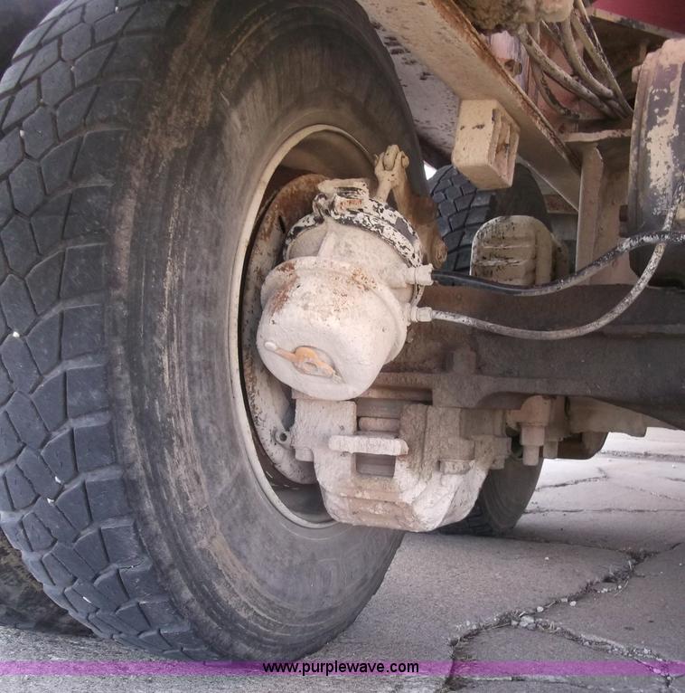 image for item B5072 1987 Mack DM600 triple axle mixer truck