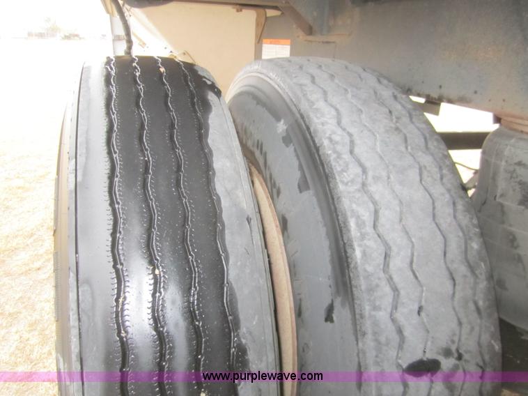 image for item B5544 2008 Timpte Super Hopper  42' grain trailer