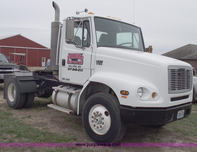 image for item C5798 1998 Freightliner FL112 semi truck