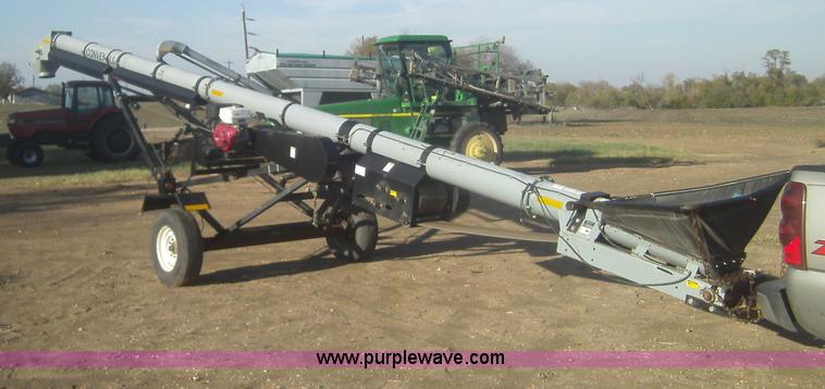 image for item A1668 2004 Convey All TC1035 belt conveyor