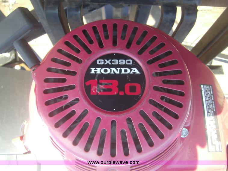 image for item A1668 2004 Convey All TC1035 belt conveyor