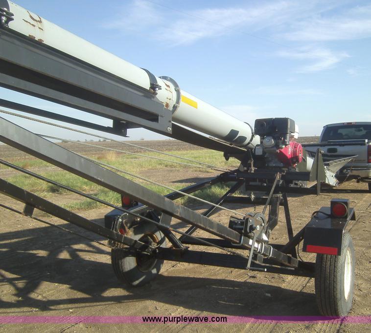 image for item A1668 2004 Convey All TC1035 belt conveyor