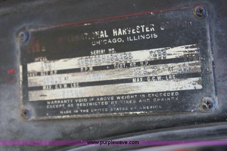 image for item A2930 1972 International Loadstar 1600 truck cab and chassis