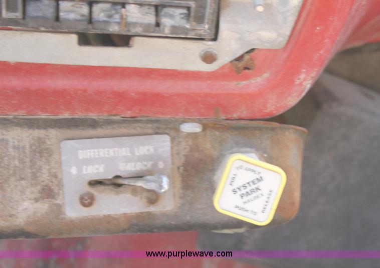 image for item A2968 1974 GMC 6500 grain truck