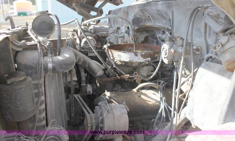 image for item A2968 1974 GMC 6500 grain truck