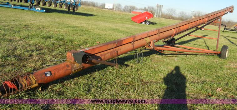 image for item A3325 Kewanee 4100 65' straight grain auger
