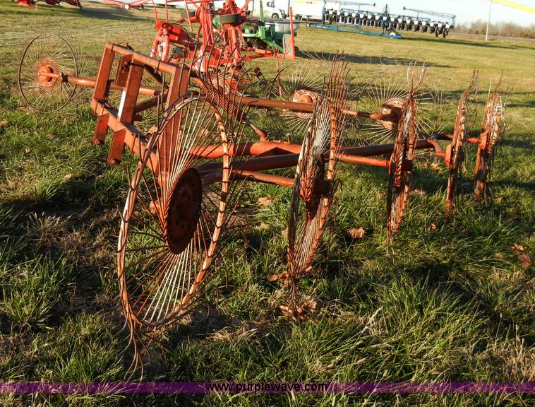 image for item A3327 10 wheel hay rake
