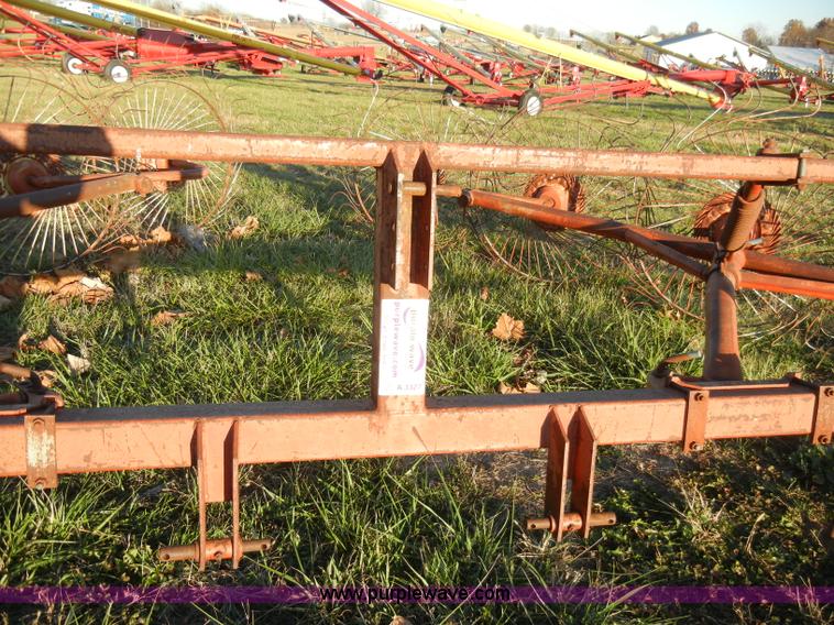image for item A3327 10 wheel hay rake