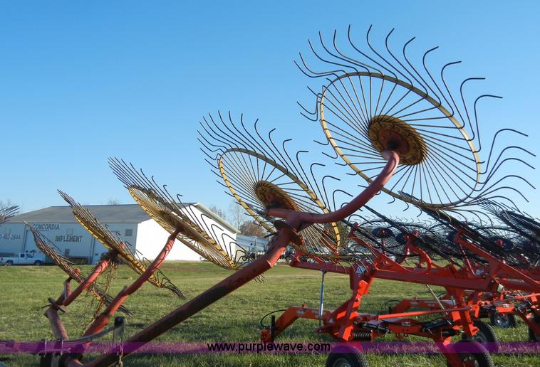 image for item A3339 Kelderman KRC III 10 wheel rake