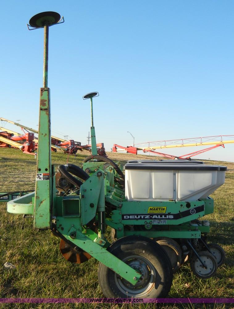 image for item A3340 Deutz Allis 385 Air Quadra no-till planter
