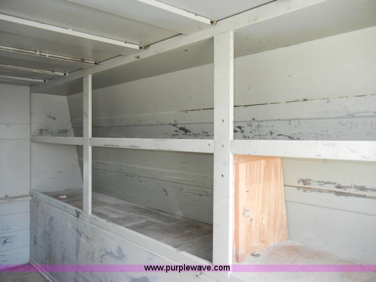 image for item A3342 2001 Ford F450 Super Duty pickup truck