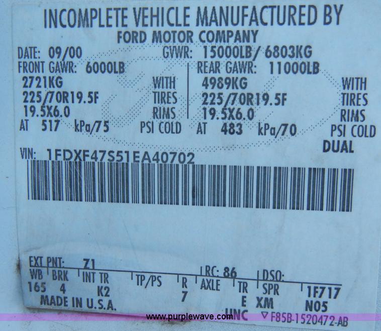 image for item A3342 2001 Ford F450 Super Duty pickup truck