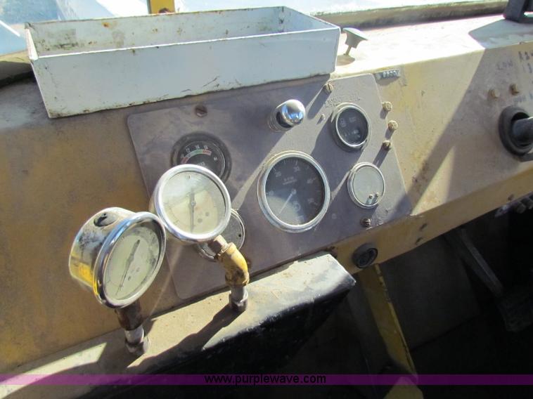 image for item A3504 1980 Terra Gator 1603 self propelled sprayer