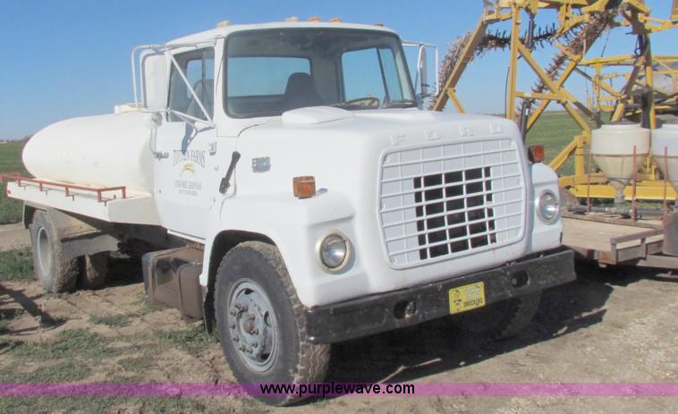 image for item A3506 1982 Ford N700 water truck