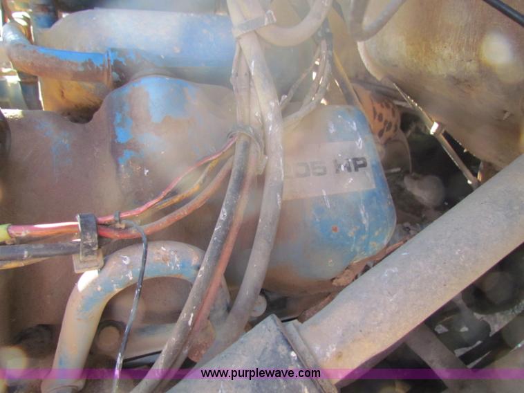 image for item A3506 1982 Ford N700 water truck