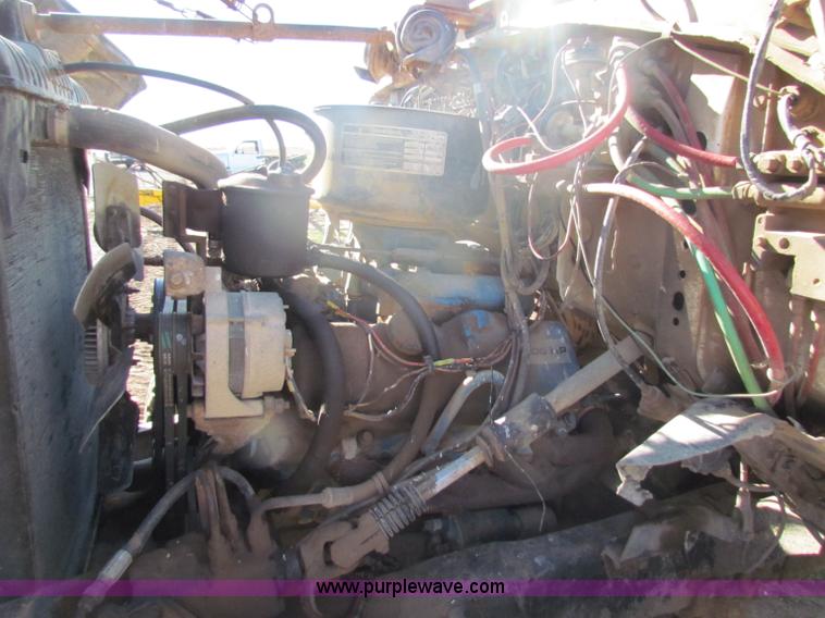 image for item A3506 1982 Ford N700 water truck