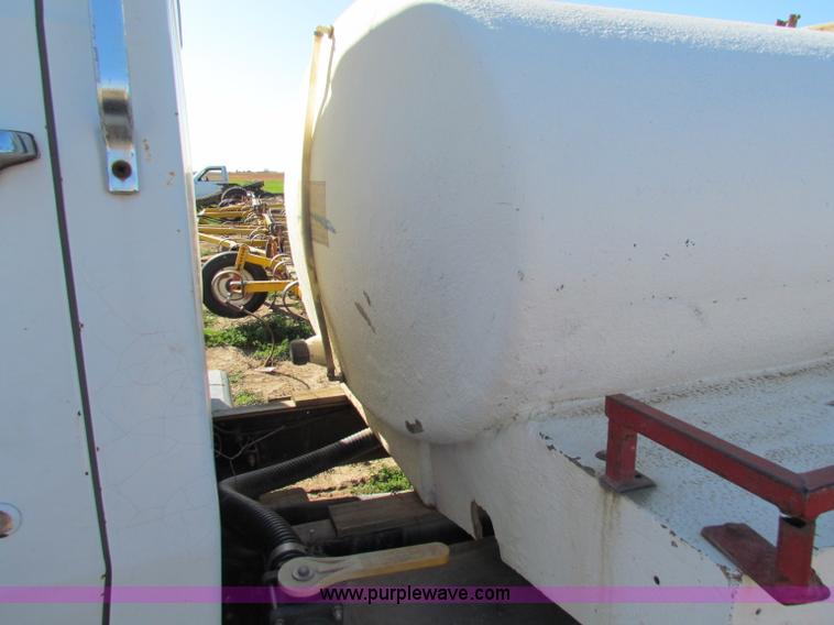image for item A3506 1982 Ford N700 water truck