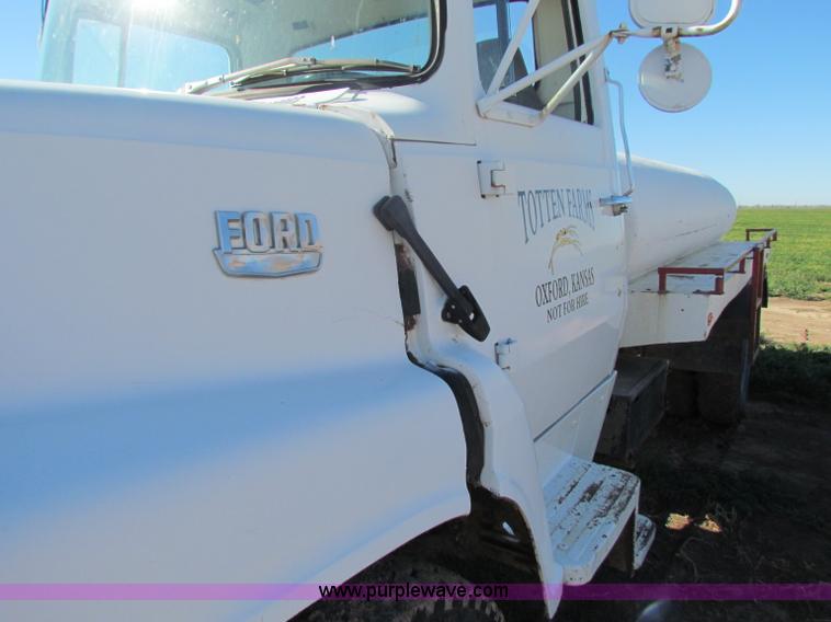 image for item A3506 1982 Ford N700 water truck