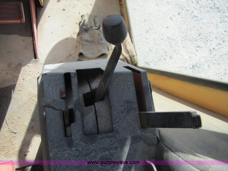 image for item B2125 1972 Case 1370 tractor