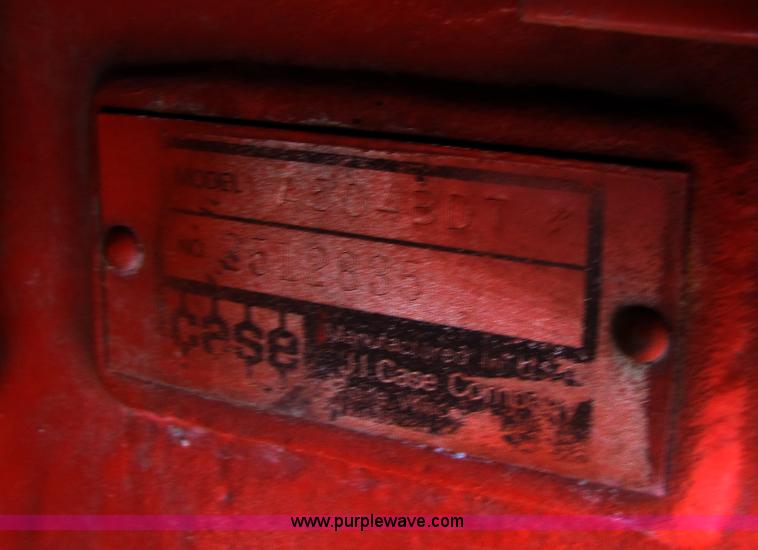 image for item B2125 1972 Case 1370 tractor