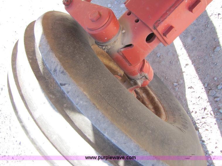 image for item B2125 1972 Case 1370 tractor