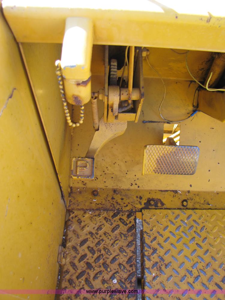 image for item B2140 John Deere 480B rough terrain forklift