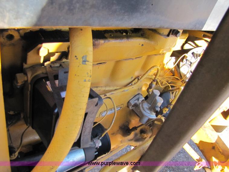 image for item B2140 John Deere 480B rough terrain forklift