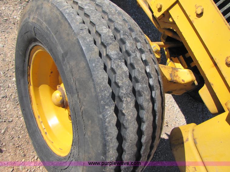 image for item B2140 John Deere 480B rough terrain forklift