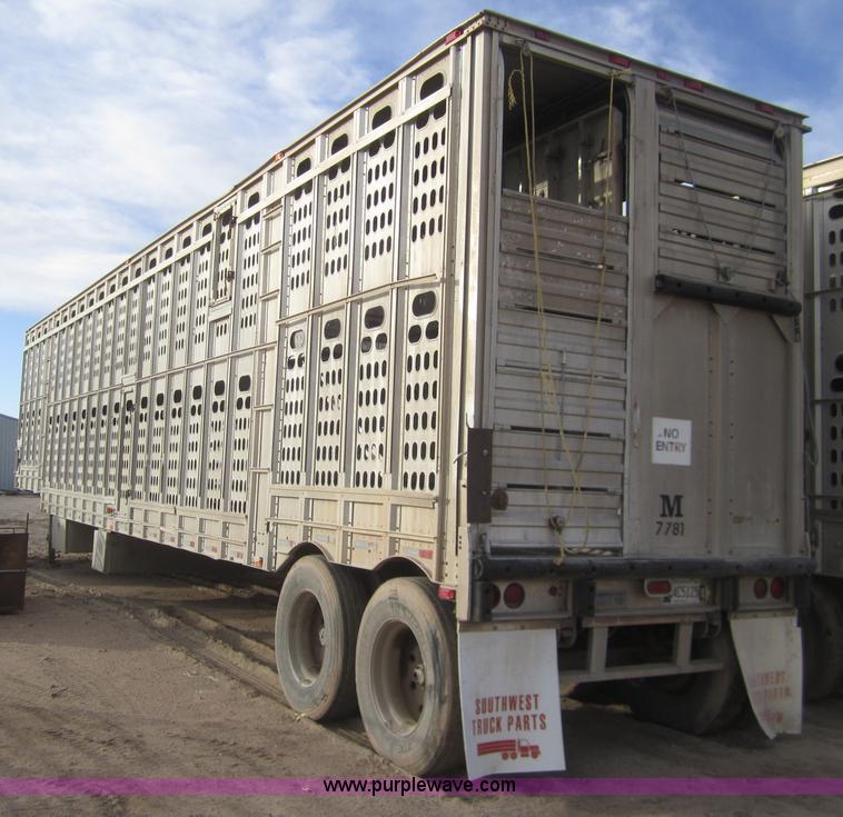 image for item B3110 1991 Barrett 50' livestock trailer