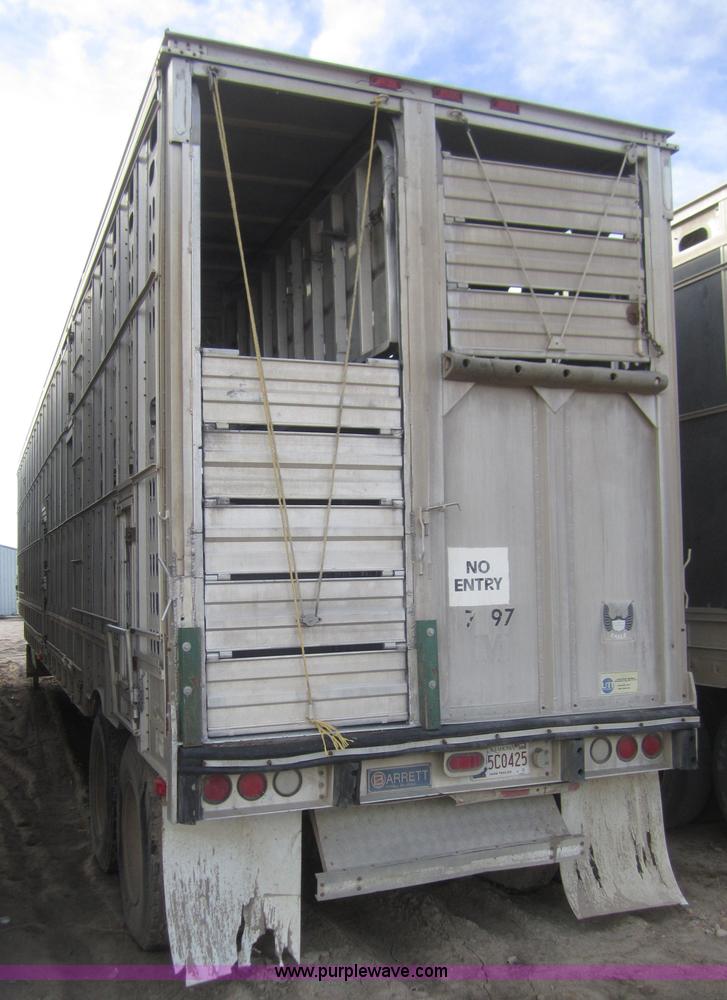 image for item B3111 1995 Barrett 50' livestock trailer