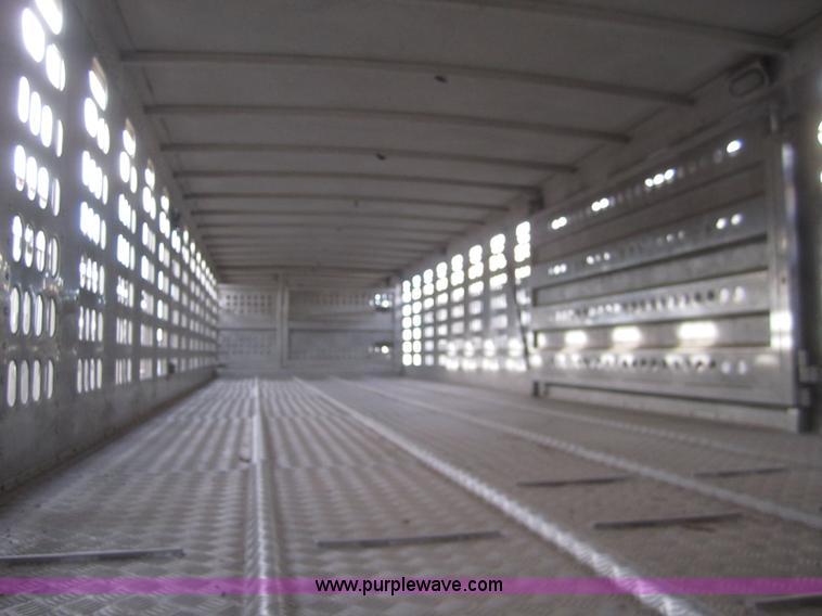 image for item B3111 1995 Barrett 50' livestock trailer