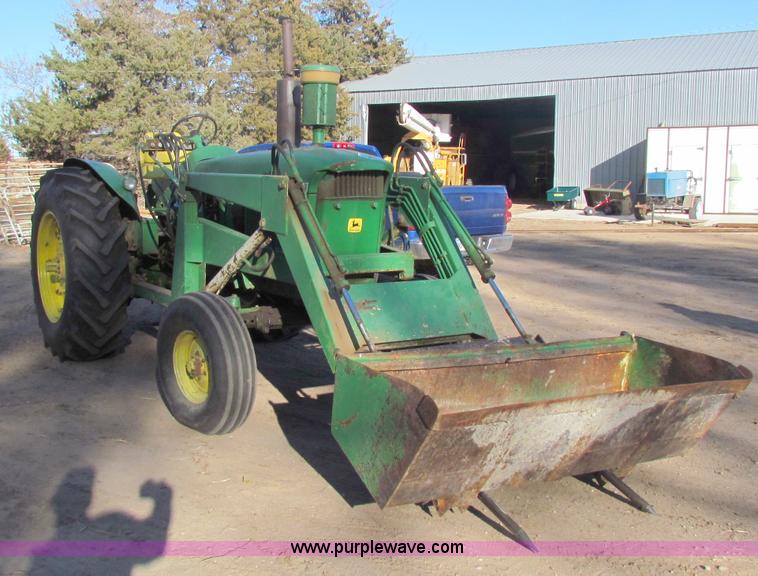 image for item B7029 1961 John Deere 4010 tractor