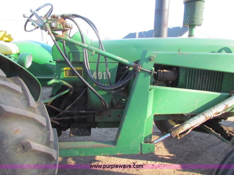 image for item B7029 1961 John Deere 4010 tractor