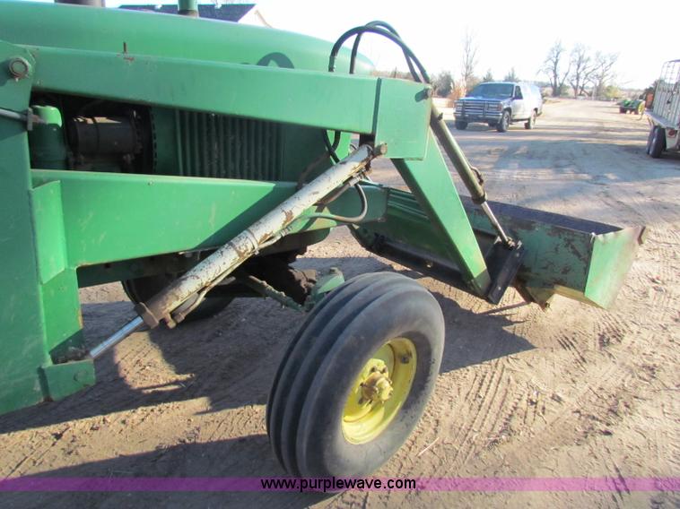 image for item B7029 1961 John Deere 4010 tractor