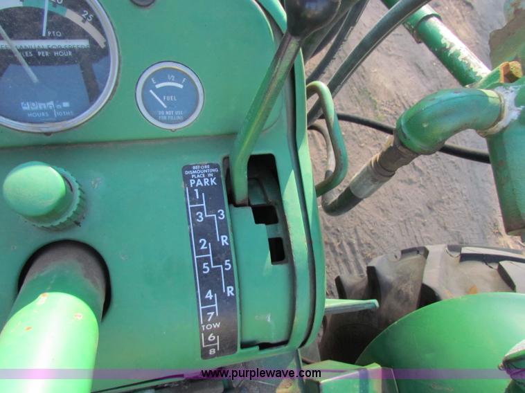 image for item B7029 1961 John Deere 4010 tractor